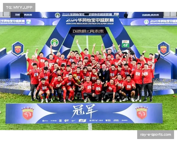 上海海港客场三球完胜浙江 中超卫冕冠军手握夺冠主动权